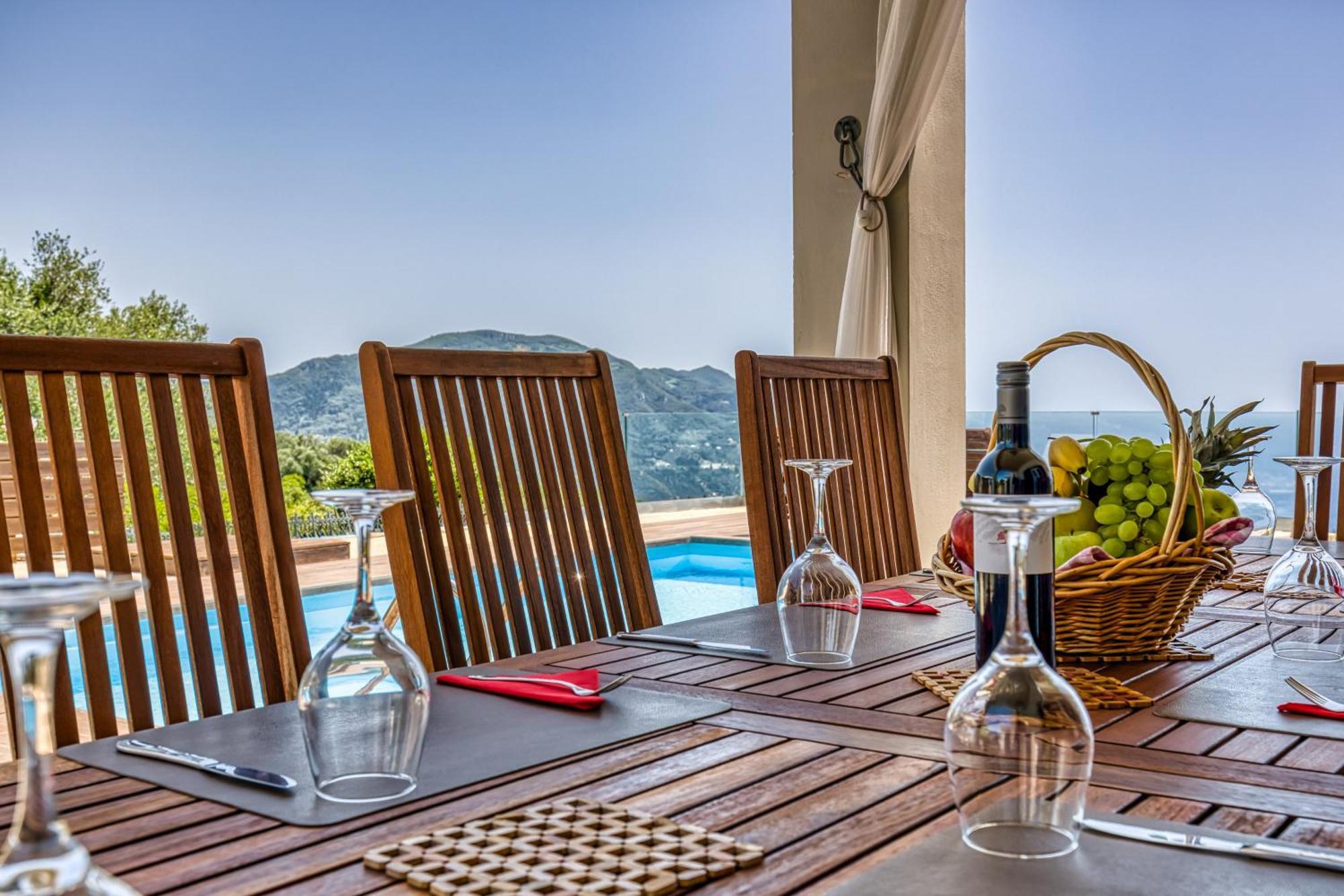 Villa Vardia-Amazing Seaviews With Heated Pool Sinarades Exterior photo