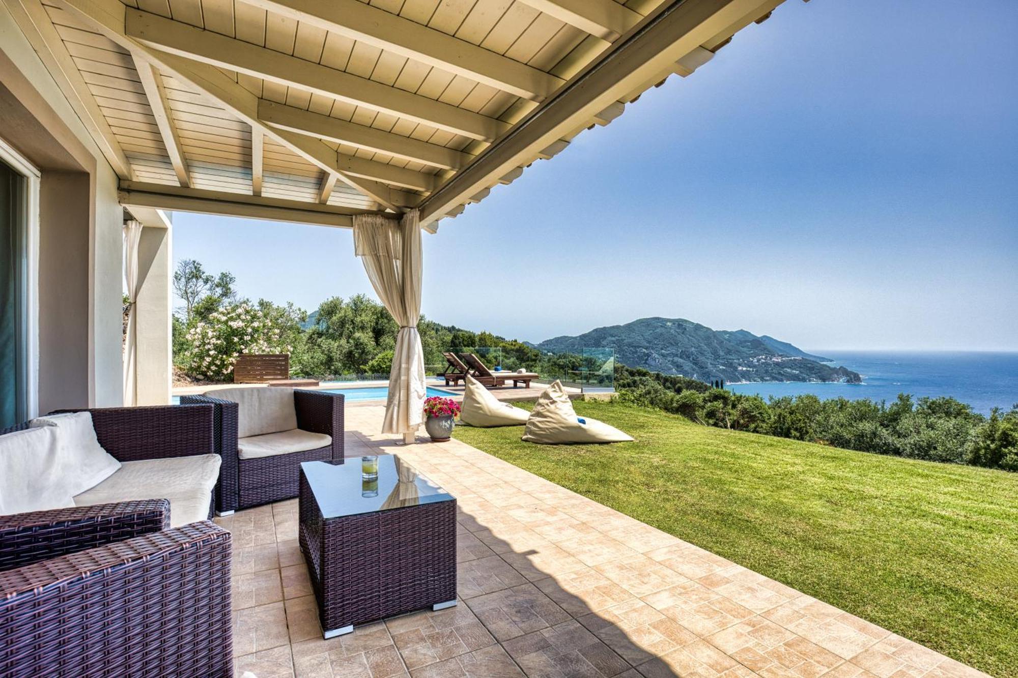 Villa Vardia-Amazing Seaviews With Heated Pool Sinarades Exterior photo